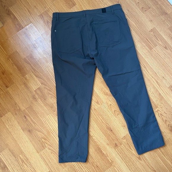 Vuori Other - Vuori Men's Gray Pants